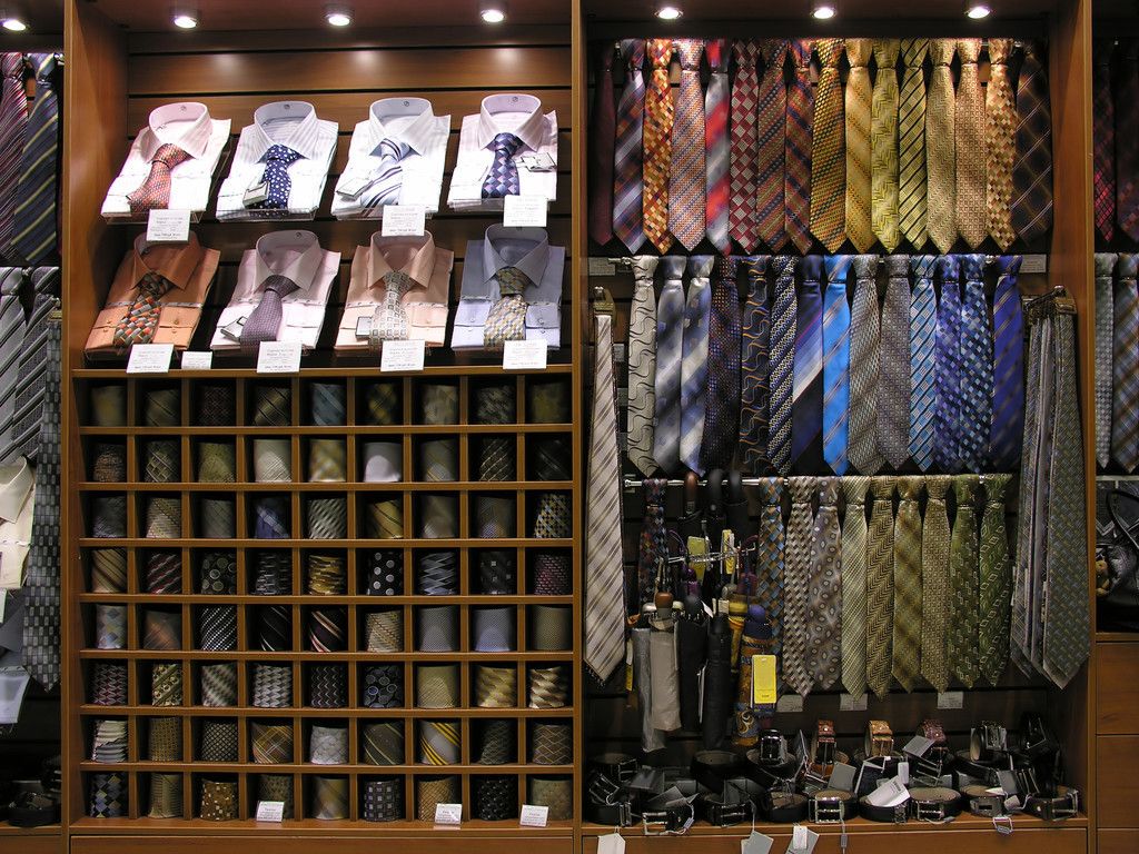 我國服裝行業(yè)法律法規(guī)鼓勵服裝企業(yè)發(fā)展品牌